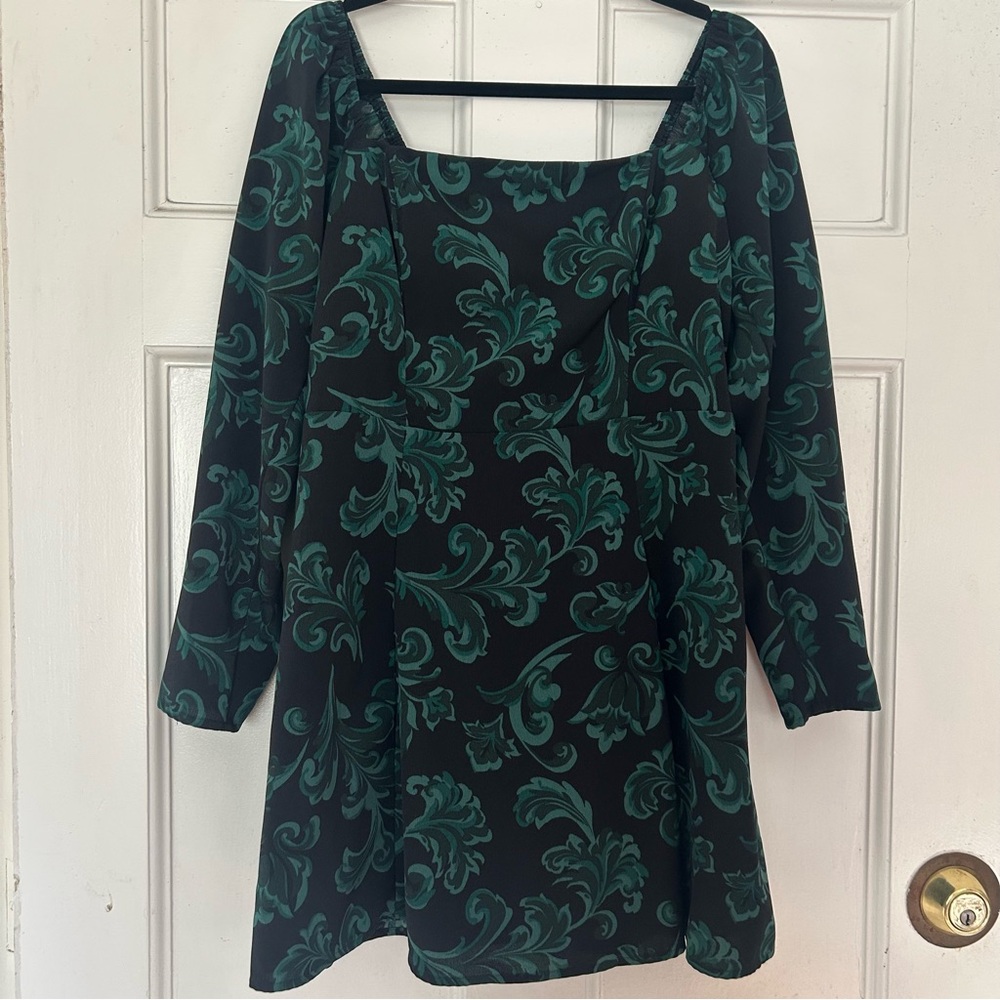 Abercrombie Crepe Mini Dress Green Black Size L